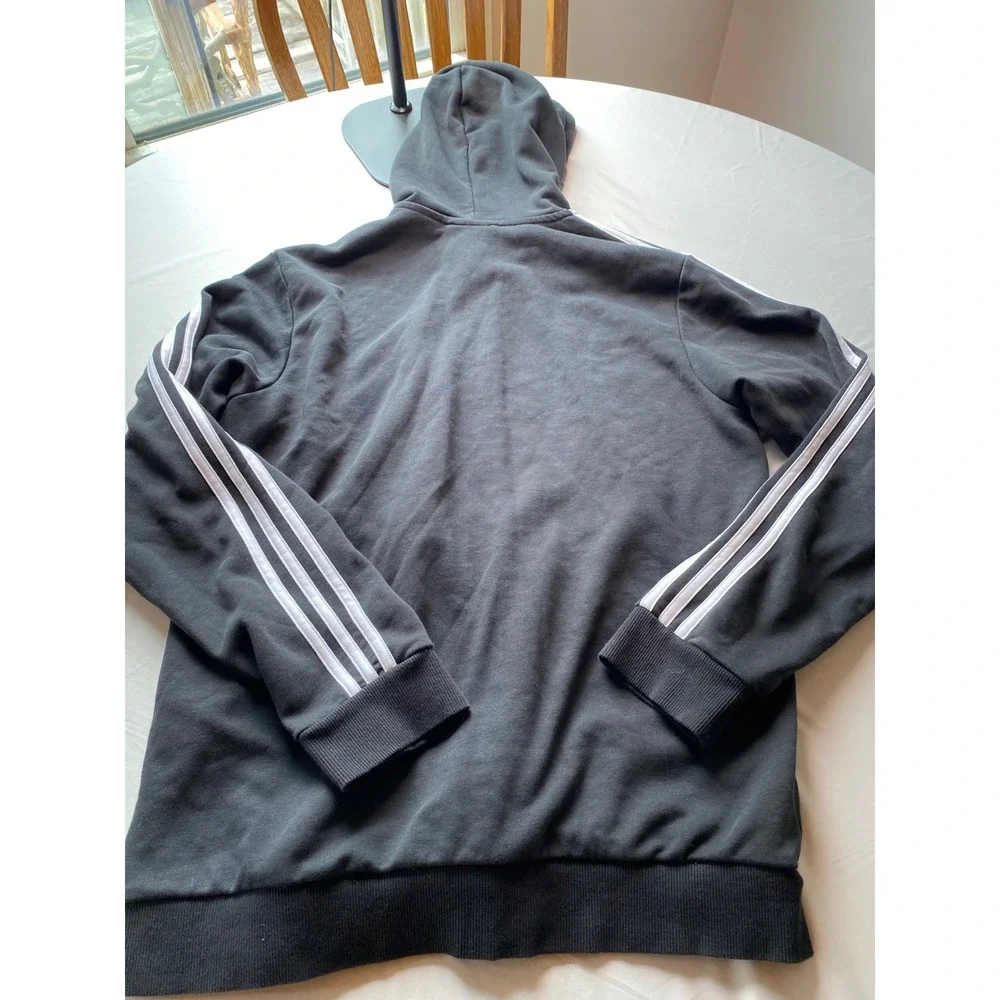 adidas essentials stripes